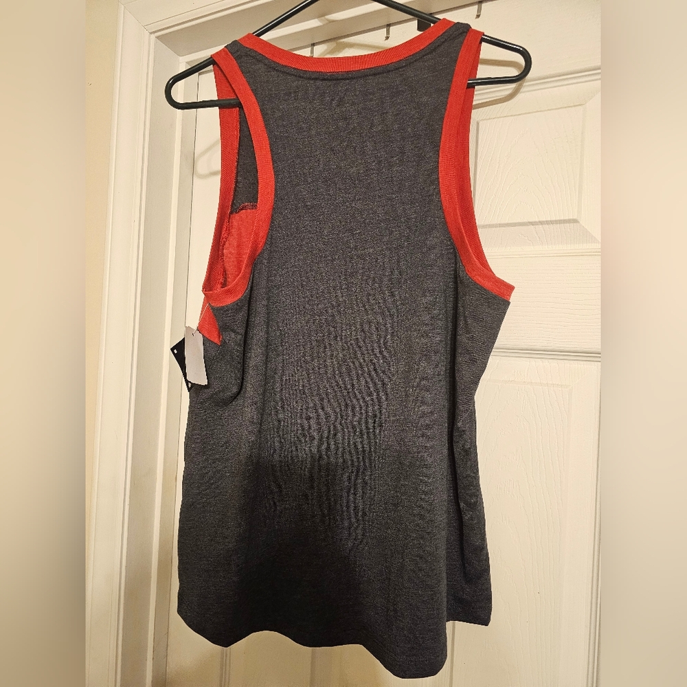 NWT Atlanta Braves Tank Top.  Size:L. - Picture 2 of 5
